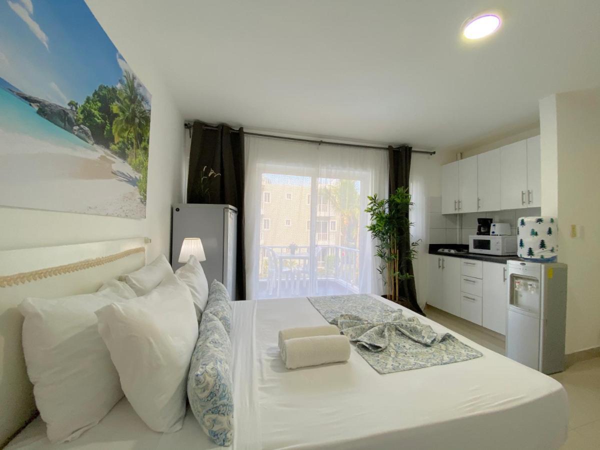Dominican Breath - Suites Sol Caribe - Swimming Pool And Beach Club - Playa Bavaro Punta Cana Esterno foto
